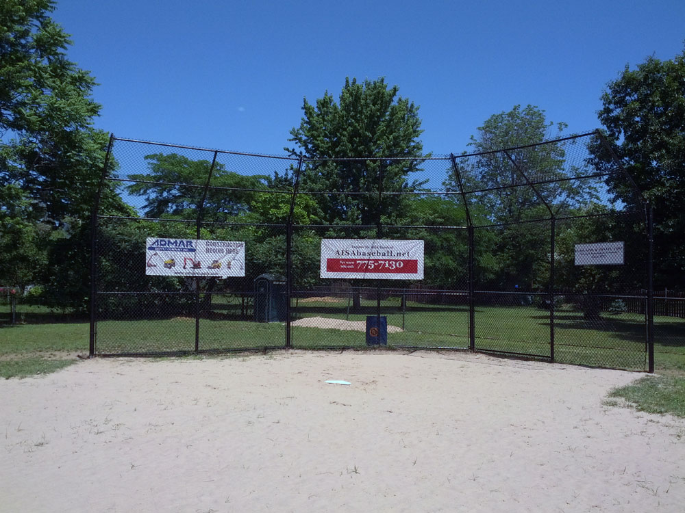Heyer-Bayer Memorial Park baseball diamond